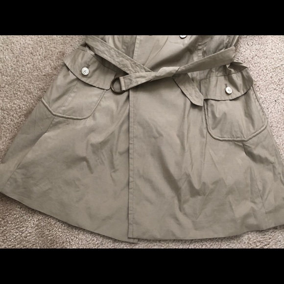 Akris Punto NWT
Double-Breasted Rain Coat - Picture 5 of 9